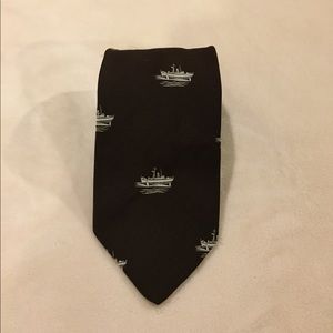 Vintage Boeing tie with boats